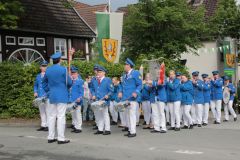 k-Pfingstsamstag_Umzug_Zapfenstreich-10